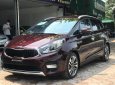 Kia Rondo   2.0   2017 - Cần bán xe Kia Rondo 2.0 đời 2017, màu đỏ xe gia đình