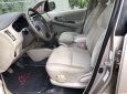 Toyota Innova   2015 - Bán Toyota Innova đời 2015, màu ghi vàng, số sàn