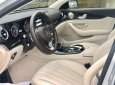 Mercedes-Benz E class   2017 - Bán Mercedes E250 sản xuất 2017, màu bạc, xe nhập