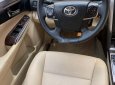Toyota Camry 2017 - Cần bán lại xe Toyota Camry đời 2017, màu đen, 820 triệu