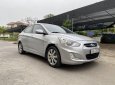 Hyundai Accent 2011 - Cần bán lại xe Hyundai Accent đời 2011, màu bạc số tự động