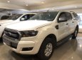 Ford Ranger  XLS AT   2018 - Cần bán gấp Ford Ranger XLS AT đời 2018, màu trắng, nhập khẩu, 580 triệu