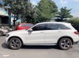 Mercedes-Benz GLC-Class GLC 200 2019 - Bán Mercedes GLC 200 năm sản xuất 2019, màu trắng, xe cũ như mới