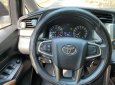 Toyota Innova 2017 - Cần bán chiếc Toyota Innova MT đời 2017, còn rất mới, tiện nghi đầy đủ, giá thấp