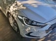 Hyundai Elantra 2016 - Bán xe Hyundai Elantra 2.0 năm 2016, màu trắng, xe nhập như mới, 590tr