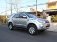 Toyota Fortuner 2009 - Cần bán xe Toyota Fortuner sản xuất năm 2009, màu bạc, 517 triệu