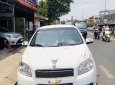 Chevrolet Aveo 2017 - Cần bán xe Chevrolet Aveo 2017, màu trắng số tự động, giá tốt