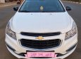 Chevrolet Cruze 2017 - Cần bán xe Chevrolet Cruze đời 2017, màu trắng, giá 375tr