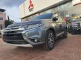 Mitsubishi Outlander   2019 - Cần bán lại xe Mitsubishi Outlander đời 2019, màu xám