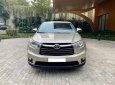 Toyota Highlander LE 2.7L 2015 - Cần bán Toyota Highlander LE 2.7L đời 2016, màu vàng cát, xe nhập