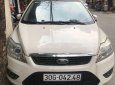 Ford Focus 2010 - Bán Ford Focus sản xuất 2010, màu trắng, giá tốt