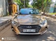 Hyundai Elantra 2016 - Bán ô tô Hyundai Elantra sản xuất năm 2016, màu nâu, giá chỉ 569 triệu