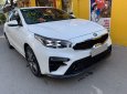 Kia Cerato   2020 - Cần bán xe Kia Cerato sản xuất 2020, màu trắng như mới, giá tốt