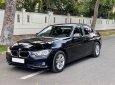 BMW 3 Series   2016 - Cần bán xe BMW 3 Series 320i đời 2017, màu đen