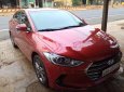 Hyundai Elantra 2017 - Cần bán lại xe Hyundai Elantra đời 2017, màu đỏ còn mới