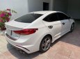 Hyundai Elantra 2018 - Bán Hyundai Elantra năm sản xuất 2018, màu trắng