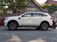 Ford Everest 2019 - Bán xe Ford Everest Titanium 2.0LAT đời 2019, màu trắng, nhập khẩu nguyên chiếc số tự động