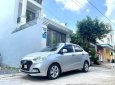 Hyundai Grand i10   2018 - Bán xe Hyundai Grand i10 sản xuất năm 2018, màu bạc, xe gia đình