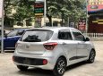 Hyundai Grand i10 2018 - Cần bán gấp Hyundai Grand i10 đời 2018, màu bạc, odo 30.000km