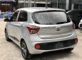 Hyundai Grand i10 2018 - Cần bán gấp Hyundai Grand i10 đời 2018, màu bạc, odo 30.000km