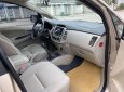 Toyota Innova 2015 - Bán xe Toyota Innova 2015, màu vàng, 460 triệu