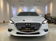 Mazda 3 2018 - Cần bán gấp Mazda 3 sản xuất năm 2018, màu trắng, 630 triệu