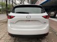 Mazda CX 5 2018 - Cần bán Mazda CX 5 2.5AT 2WD sản xuất 2018, màu trắng, giá chỉ 935 triệu