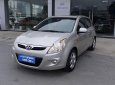 Hyundai i20    2011 - Cần bán Hyundai i20 1.4AT năm 2011, màu bạc, nhập khẩu số tự động