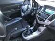 Chevrolet Cruze 2017 - Bán xe Chevrolet Cruze 1.6LT MT sản xuất 2017, màu trắng chính chủ, 358 triệu