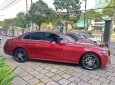 Mercedes-Benz E class E300  2017 - Cần bán gấp Mercedes E300 sản xuất 2017, màu đỏ