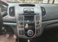 Kia Forte 2011 - Cần bán Kia Forte đời 2011, màu bạc chính chủ