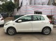 Toyota Yaris 2009 - Xe gia đình, đăng ký năm 2009: Toyota Yaris màu trắng, bán giá tốt