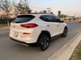 Hyundai Tucson 2019 - Cần bán gấp Hyundai Tucson 1.6 Turbo năm 2019, màu trắng