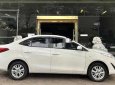 Toyota Vios 2019 - Bán ô tô Toyota Vios E MT đời 2019, màu trắng số sàn