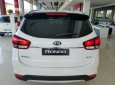 Kia Rondo 2020 - Kia Quảng Ngãi cần bán xe Kia Rondo đời 2020, màu trắng, xe siêu lướt