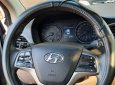 Hyundai Accent 1.4AT 2018 - Bán Hyundai Accent 1.4AT đời 2018, màu bạc, xe cũ chính hãng