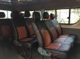 Toyota Hiace 2010 - Bán Toyota Hiace 2010, màu trắng, nhập khẩu