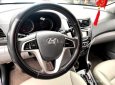 Hyundai Accent 2014 - Bán xe Hyundai Accent AT sản xuất 2014, màu đỏ, xe nhập số tự động