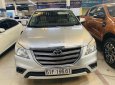 Toyota Innova   2015 - Bán Toyota Innova sản xuất 2015, màu bạc, số sàn