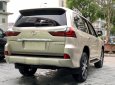 Lexus LX 570 2019 - MT Auto cần bán xe Lexus LX 570 sản xuất năm 2019, màu vàng, nhập khẩu