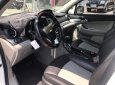 Chevrolet Orlando 2017 - Bán Chevrolet Orlando đời 2017, màu trắng