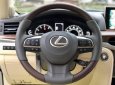 Lexus LX 570 2019 - MT Auto cần bán xe Lexus LX 570 sản xuất năm 2019, màu vàng, nhập khẩu