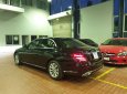 Mercedes-Benz E class 2017 - Bán gấp xe sang Mercedes E200 sản xuất 2017, màu đen