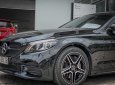 Mercedes-Benz C class C300 2019 - Cần bán gấp Mercedes C300 đời 2020, màu đen, xe siêu lướt