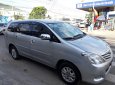 Toyota Innova 2010 - Gia đình cần bán xe Toyota Innova sản xuất năm 2010, màu bạc