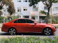 Mercedes-Benz E class 2020 - Bán xe giá thấp Mercedes- Benz E200 Sport, màu đỏ, giao xe nhanh