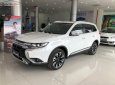 Mitsubishi Outlander 2020 - Cần bán Mitsubishi Outlander đời 2020, màu trắng