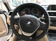 BMW 3 Series 2015 - Cần bán gấp BMW 3 Series 320i 2.0L Twin-turbo đời 2015, màu trắng, xe nhập số tự động