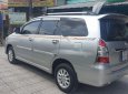 Toyota Innova 2.0E 2013 - Bán Toyota Innova 2.0E đời 2013, màu bạc, giá 398tr