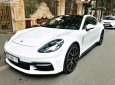 Porsche Panamera 2017 - Cần bán lại xe Porsche Panamera 2017, màu trắng, xe nhập